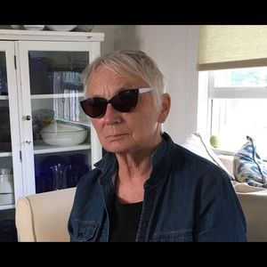 Meet your Posher, Diane